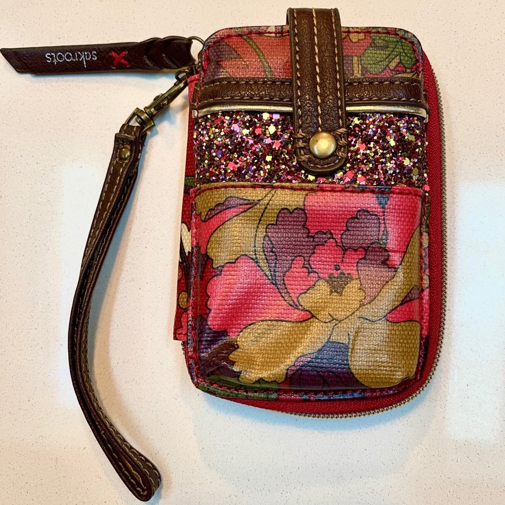 Sakroots wristlet / multi